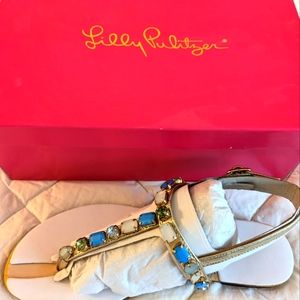 NWOT Lilly Pulitzer Gold Sandals Size 8.5